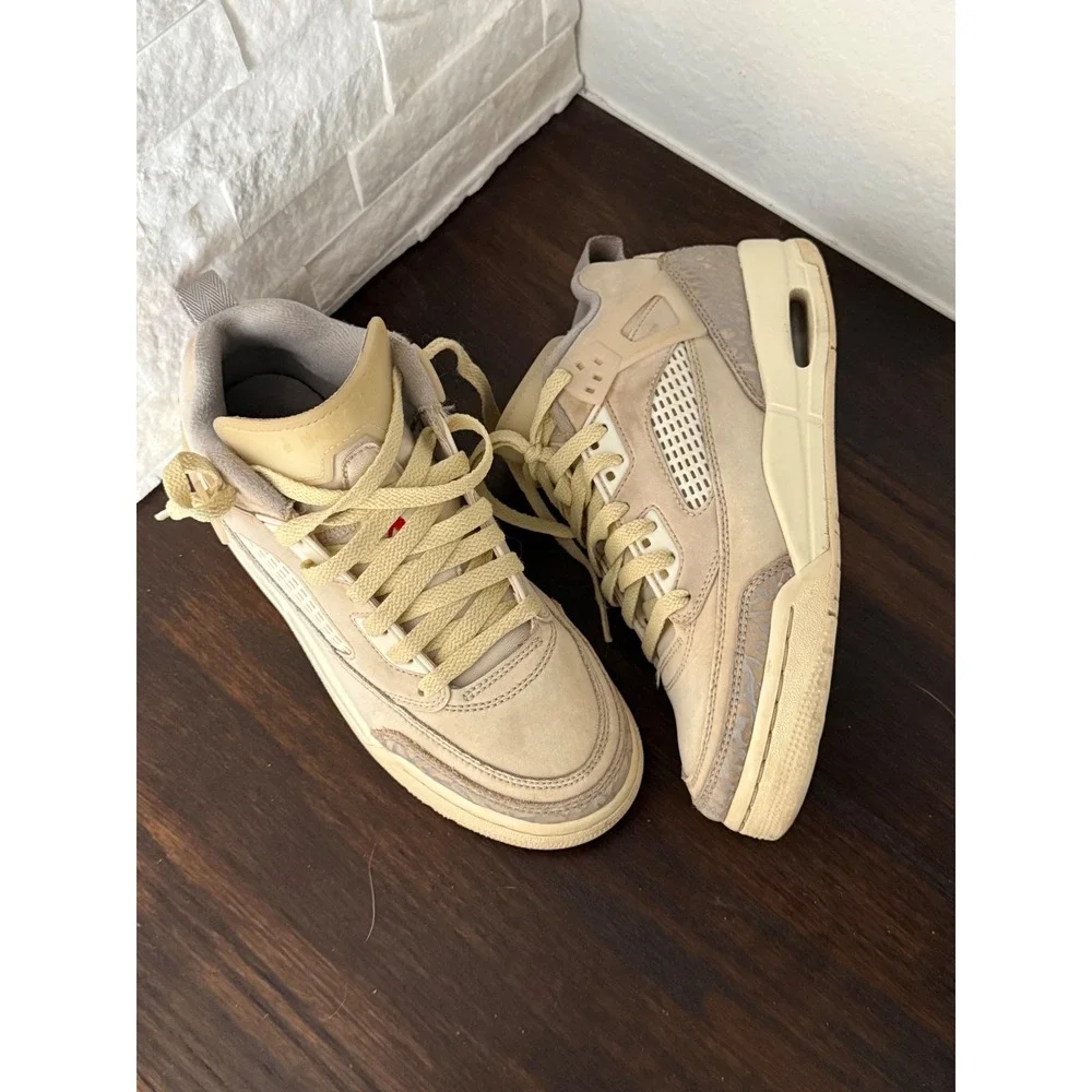 Jordan Spizike Low Coconut Milk Elephant Print! Size: Boys 6Y